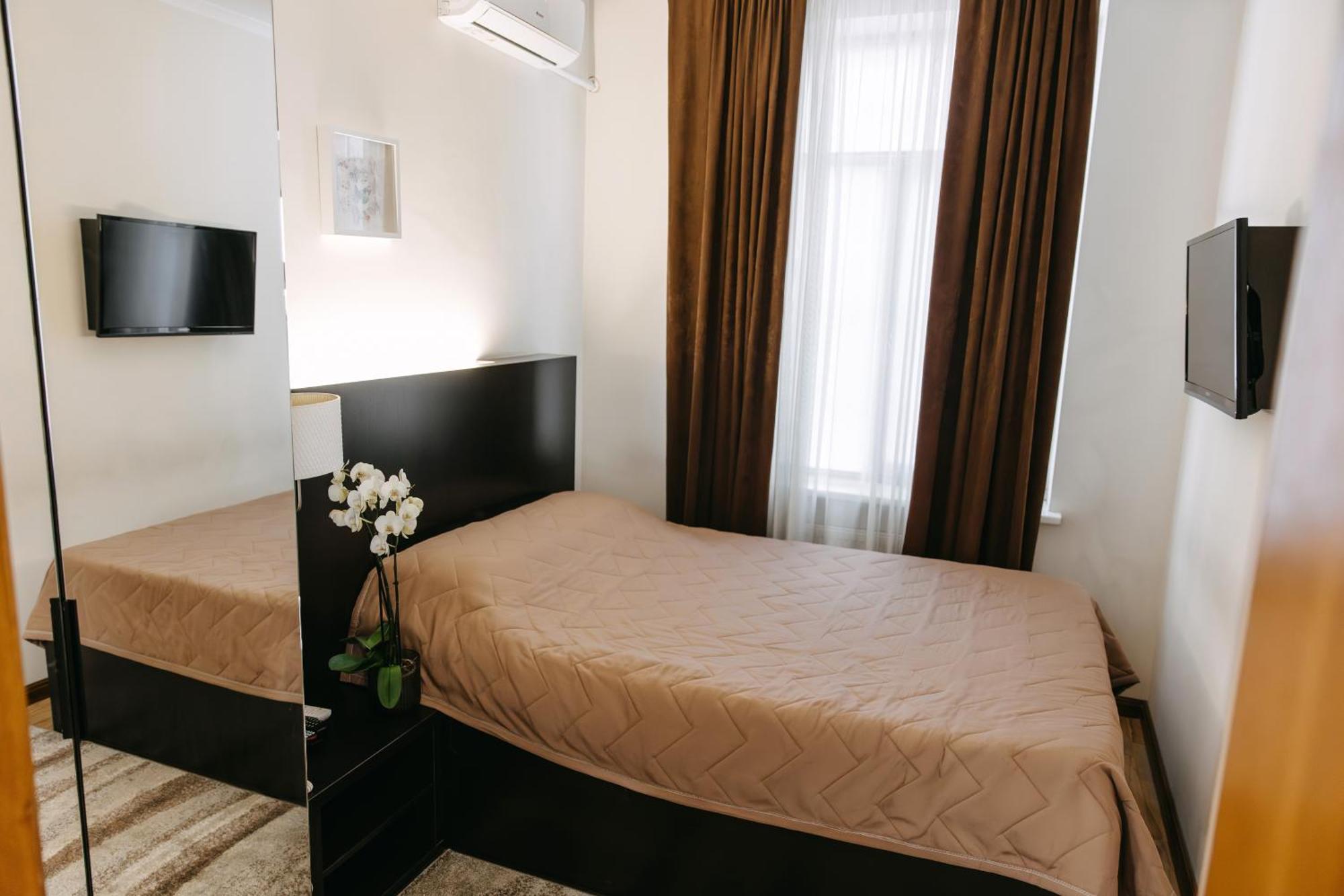 צ'יסינאו Summit Villa מראה חיצוני תמונה